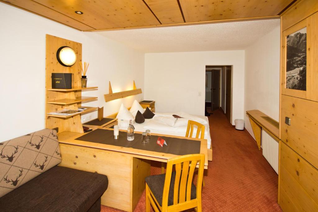 Hotel Garni Hainbacherhof Sölden Chambre photo