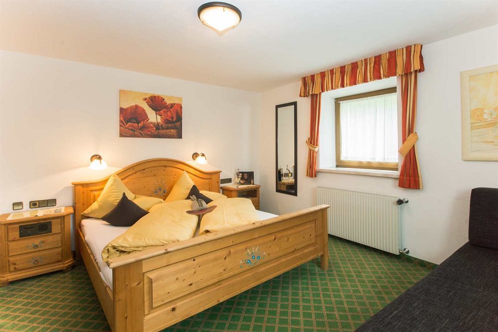 Hotel Garni Hainbacherhof Sölden Extérieur photo