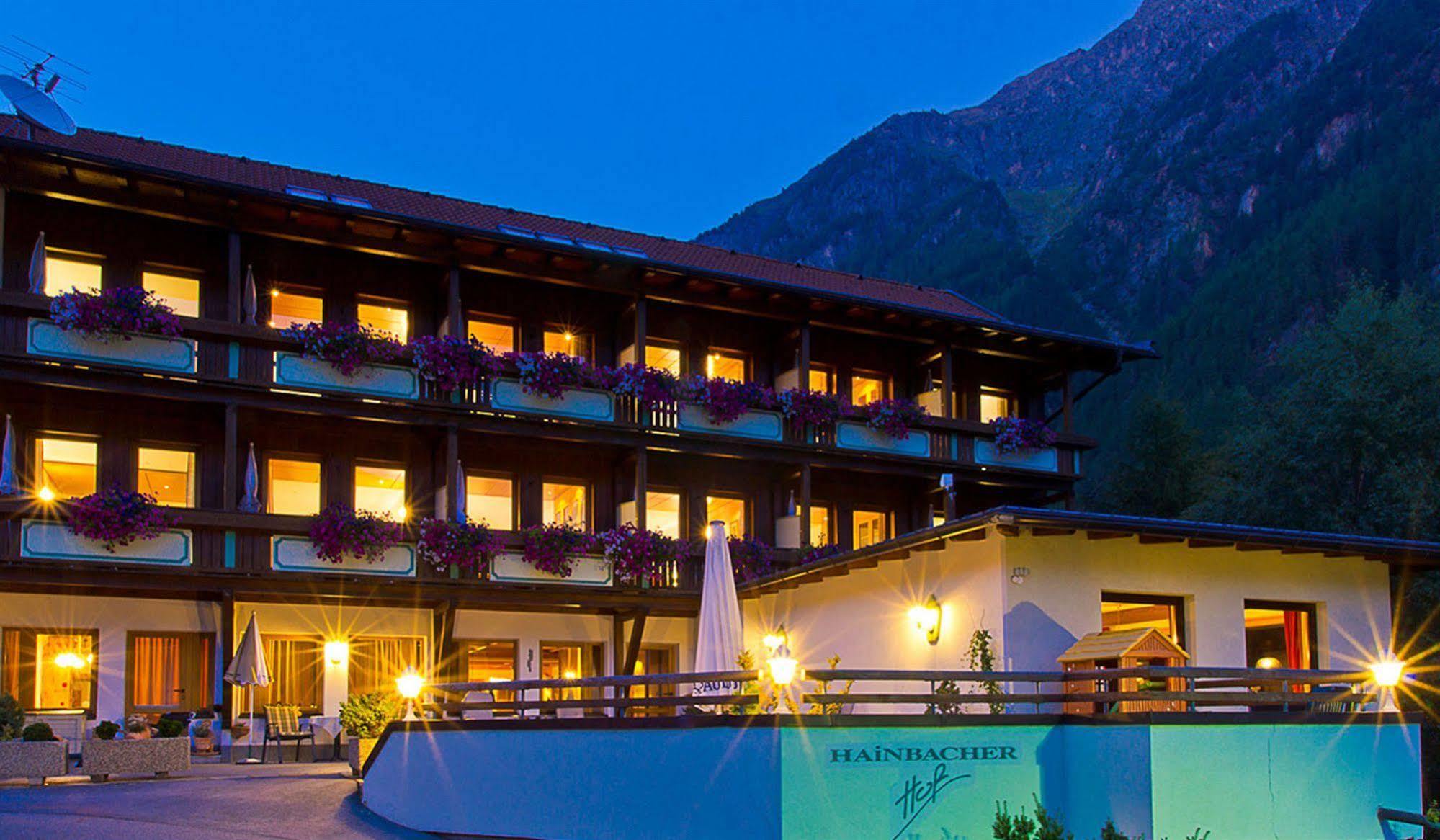 Hotel Garni Hainbacherhof Sölden Extérieur photo